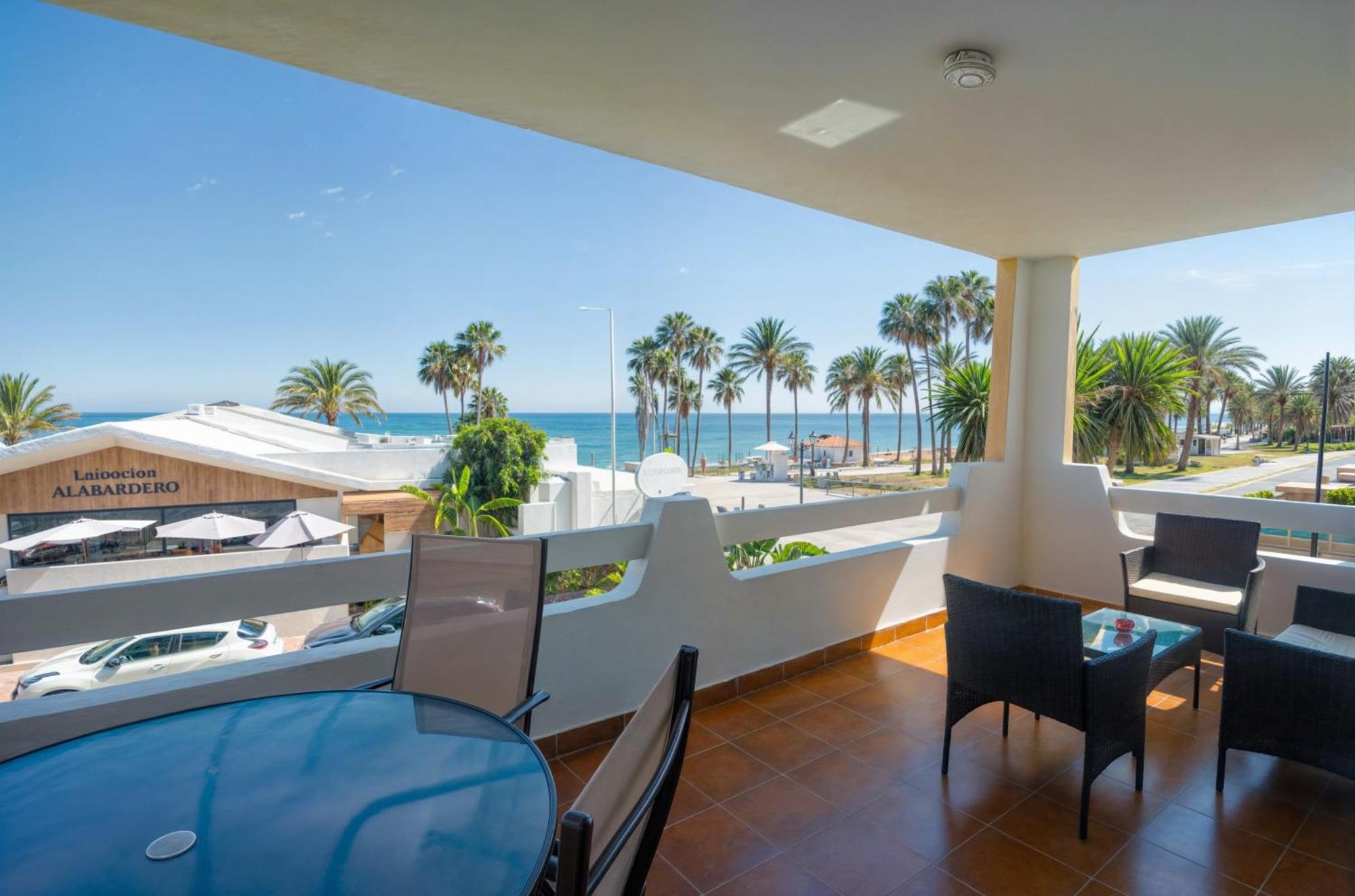 Apartamento Pilar Marbella Exterior photo